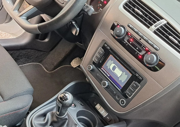 Seat Leon cena 42900 przebieg: 156808, rok produkcji 2012 z Tarnów małe 407